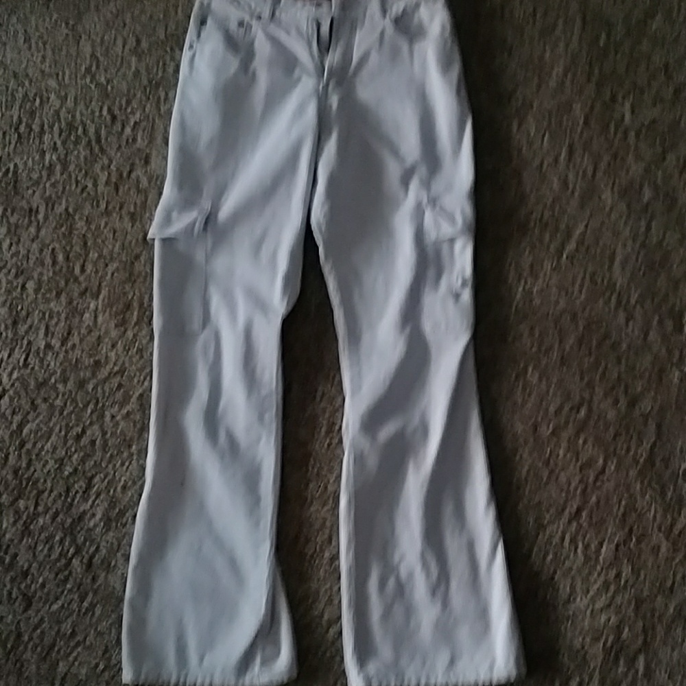 Cord's - Picture 2 of 6